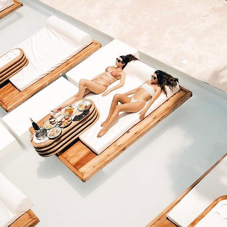 Le Saint Tropez Hotel Kidoti Ngoại thất bức ảnh
