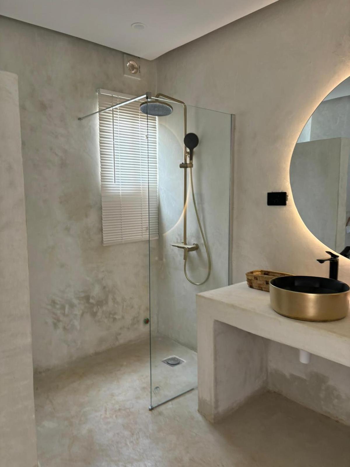 Le Saint Tropez Hotel Kidoti Ngoại thất bức ảnh